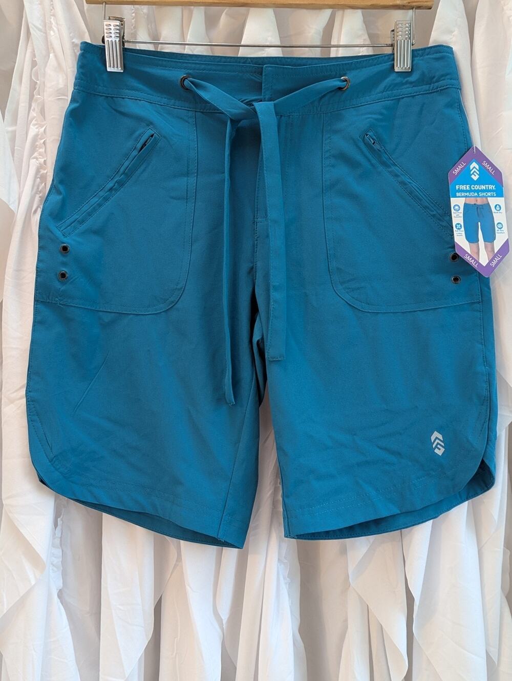 Free Country Women's Small (4/6) Bermuda/Board Shorts Teal (Lagoon) NWT